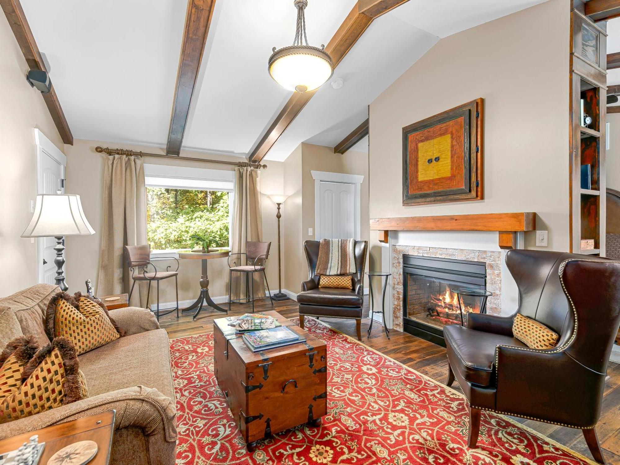 Bed & Breakfast On Tiffany Hill Mills River Экстерьер фото