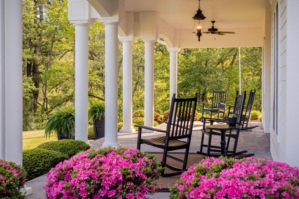 Bed & Breakfast On Tiffany Hill Mills River Экстерьер фото