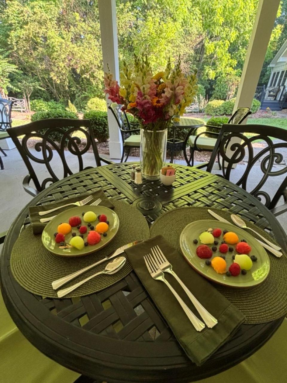 Bed & Breakfast On Tiffany Hill Mills River Экстерьер фото