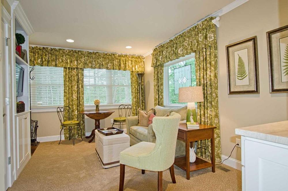 Bed & Breakfast On Tiffany Hill Mills River Номер фото