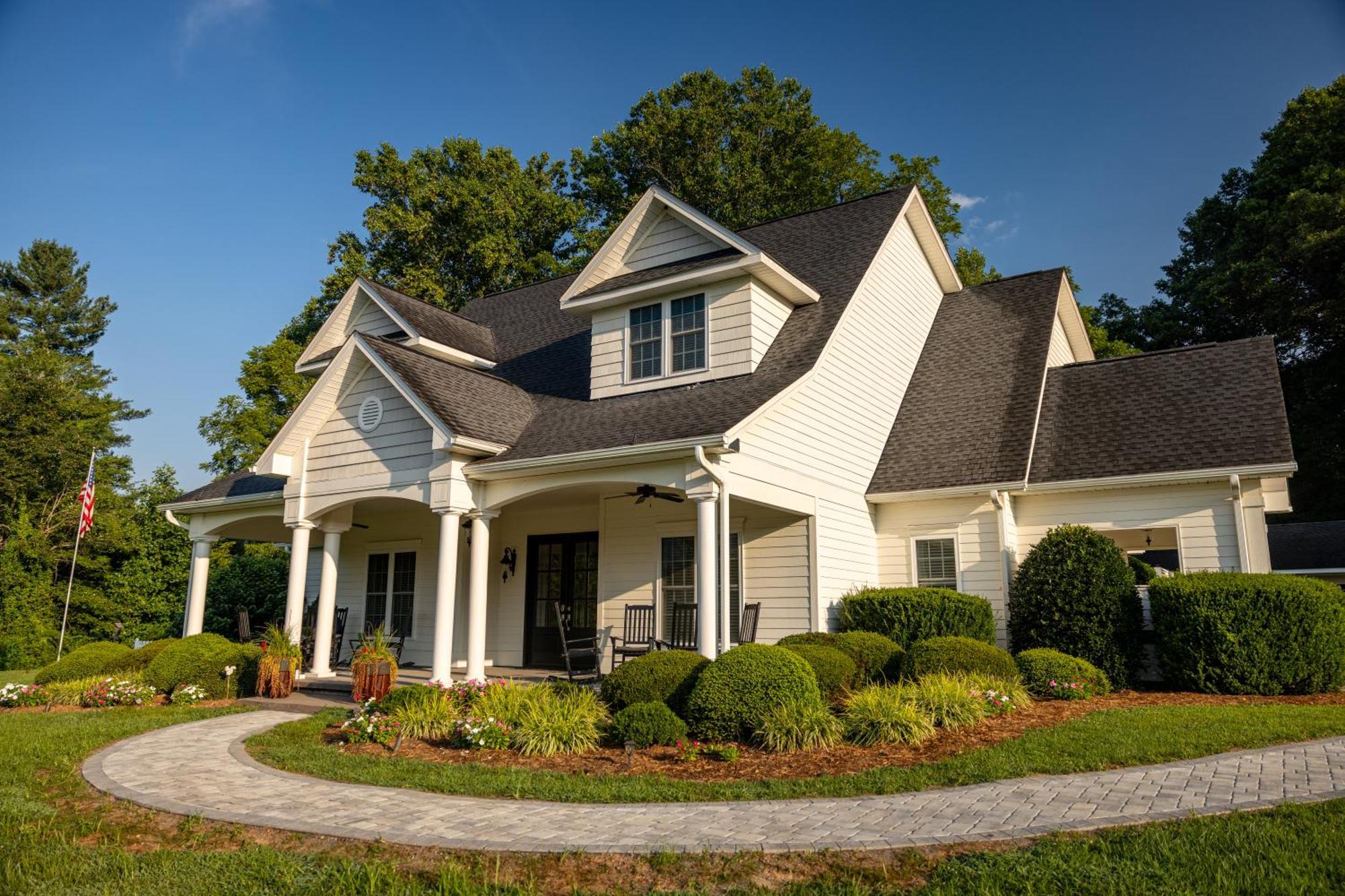 Bed & Breakfast On Tiffany Hill Mills River Экстерьер фото